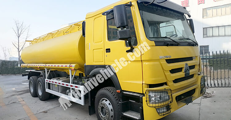 20000 Liters Howo Fuel Tanker Truck for Sale in Nigeria