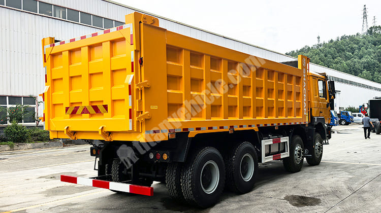 Shacman F3000 8x4 Dump Truck for Sale in Ghana