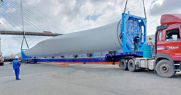 Wind Turbine Blade Transportation | Wind Turbine Blade Transportation for Sale in Vietnam