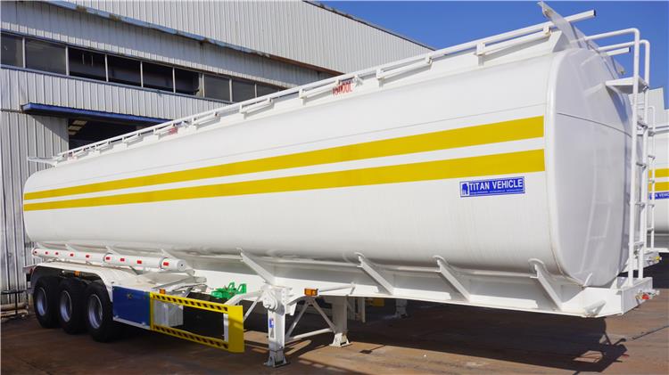 Tri Axle Oil Tanker Trailer with Capacity 40000 Liters - Anster Trailer