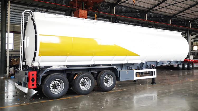 45200 Liters Tanker Trailer with 7 Compartments for Sale In Namibia Luderitz