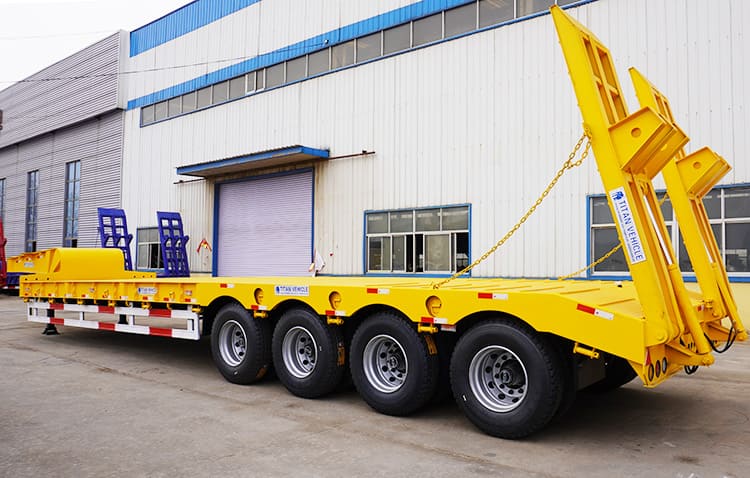 4 Axle 100T Lowbed Trailer for Sale with Hydraulic Ramps