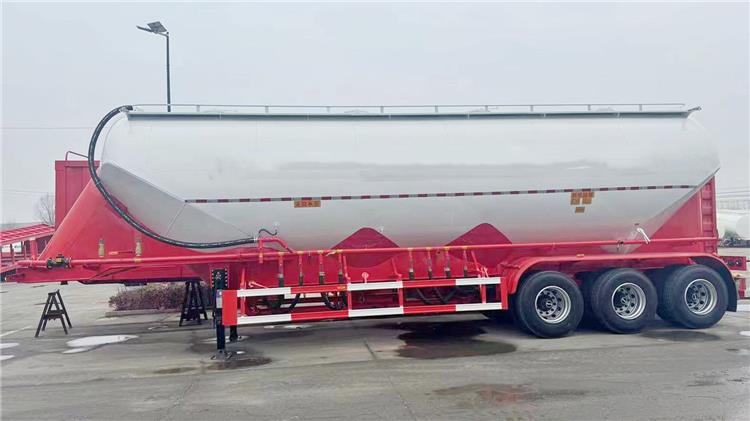 Wheat Flour Tanker Trailer for Sale In Dominican