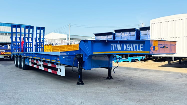 3 Axle 40 Feet Semi Lowbed Truck Trailer Price for Sale in Tanzania