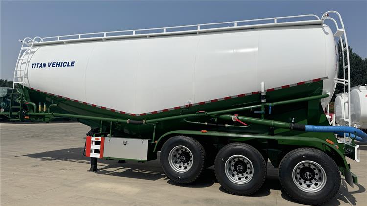 42CBM Bulker Cement Tanker Trailer for Sale in Zimbabwe