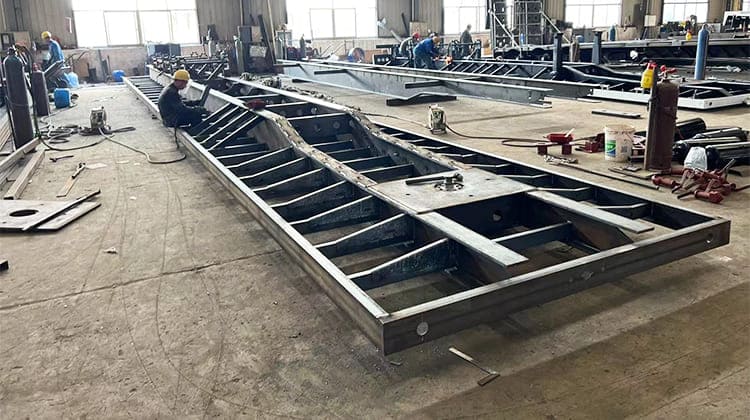 40 Ft Heavy Duty Semi Flatbed Trailer for Sale in Guam
