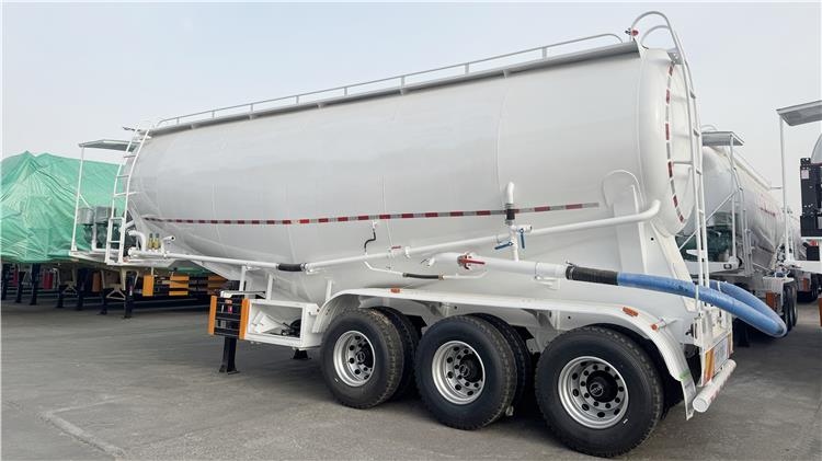40CBM Bulk Cement Tanker Truck Price for Sale In Ghana Tema