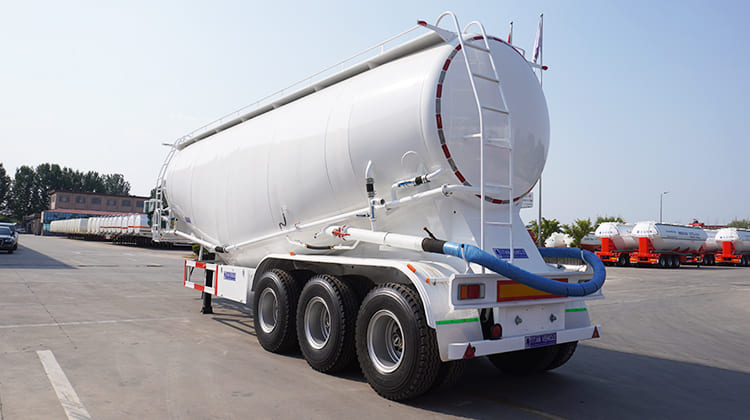Tri Axle 35CBM Cement Bulk Carriers Tank Trailers for Sale in Congo