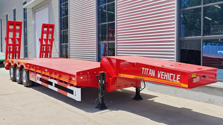 3 Axle Low Loader Trailer Truck for Sale in Angola