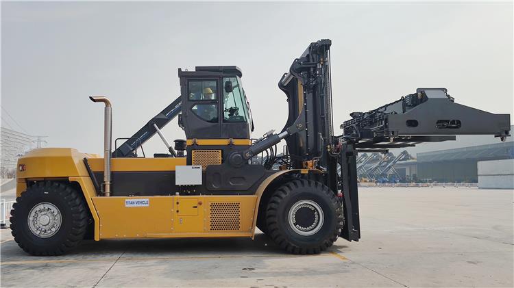 Empty Handler Container Reach Stacker | Heavy Duty Reachstacker