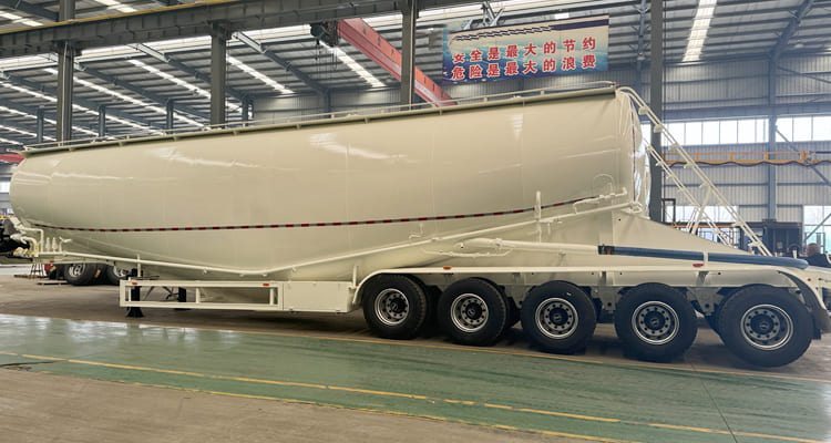60 CBM Cement Powder Tanker for Sale