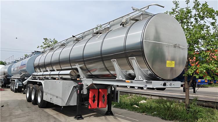 3 Axle 45000 Liter Stainless Steel Tanker Trailer for Sale In Saudi Arabia