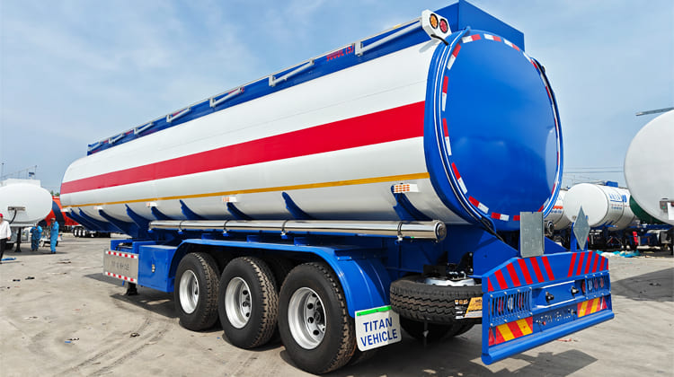 45000 Liters Fuel Tanker Semi Trailer for Sale in Uganda
