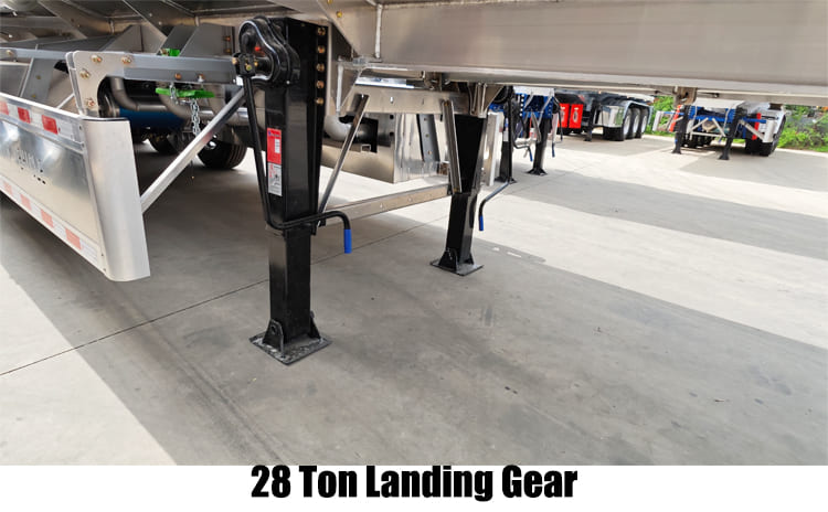 Tri Axle Aluminum Diesel Tanker Trailer for Sale in Uganda