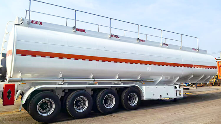Titan 4 Axle Oil Tanker Trailer for Sale in Guinea