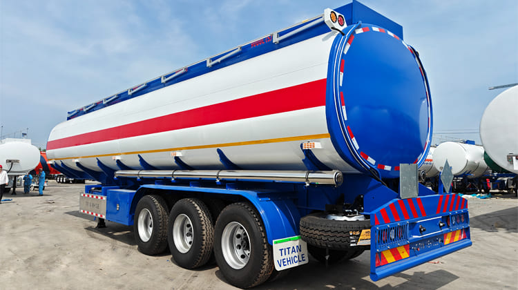 3 Axle 45000L Fuel Tanker Semi Trailer in Mali