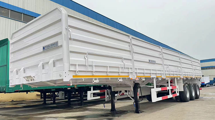TITAN Tri Axle Grain Trailer for Sale in Harare, Zimbabwe