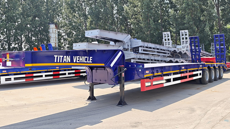 4 Axle Semi Lowbed Trailer with 120T Capacity for Sale in Nigeria