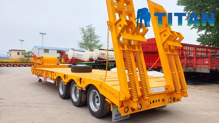 Titan 3 Axle Low Bed Semi Trailer for Sale in Angola