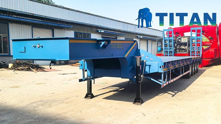 Titan 4 Axle Extendable Lowbed Trailer for Sale in Oman