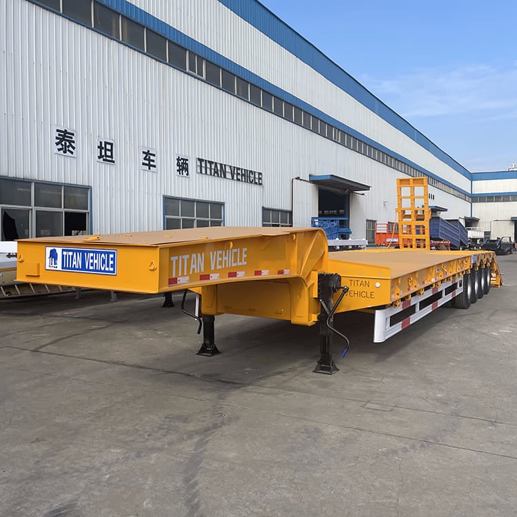 4 Axle Low Bed Trailer Truck